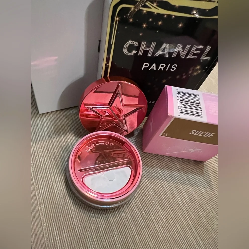 Jeffree Star Topaz Setting Powder